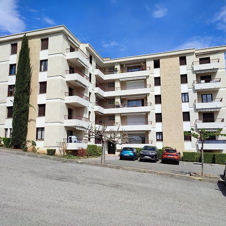 Apartmán Le Cezanne - Climatise Avec Grande Terrasse Gréoux-les-Bains Exteriér fotografie